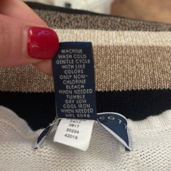 Karen Scott tan, cream and black striped sweater with gold zipper detail. OX - Picture 9 of 9